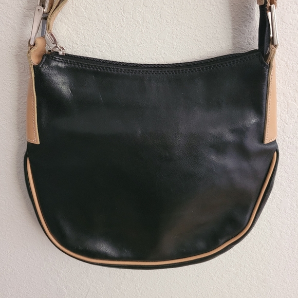 Sagi Italy Leather Handbag - Picture 4 of 7